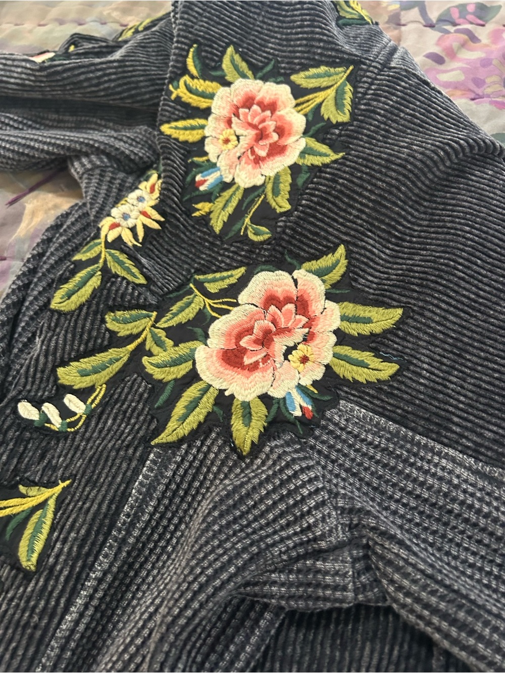 Free People Floral Embroidered Corduroy Shacket Jacket – Size M - Picture 6 of 10